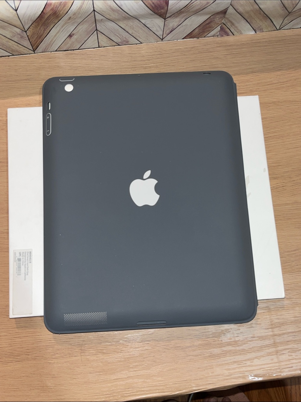 Apple iPad Smart Case - Light grey Case for Apple iPad Pro 11” / iPad Air 11”